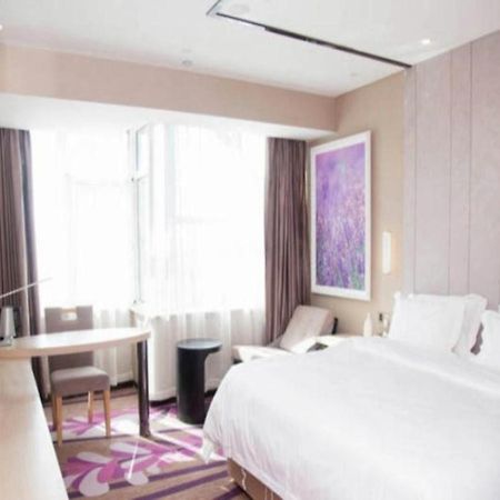 Lavande Hotel Nanchang Ai XI Hu Subway East Station Branch Eksteriør billede