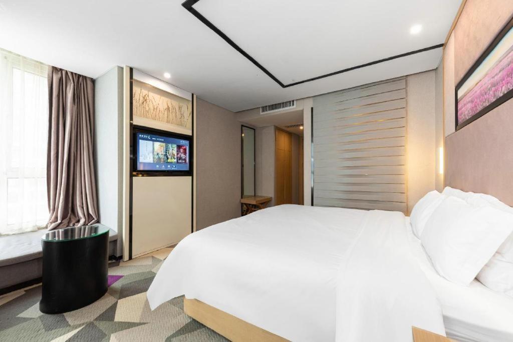Lavande Hotel Nanchang Ai XI Hu Subway East Station Branch Eksteriør billede