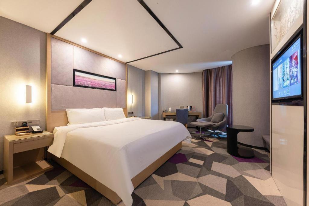 Lavande Hotel Nanchang Ai XI Hu Subway East Station Branch Eksteriør billede