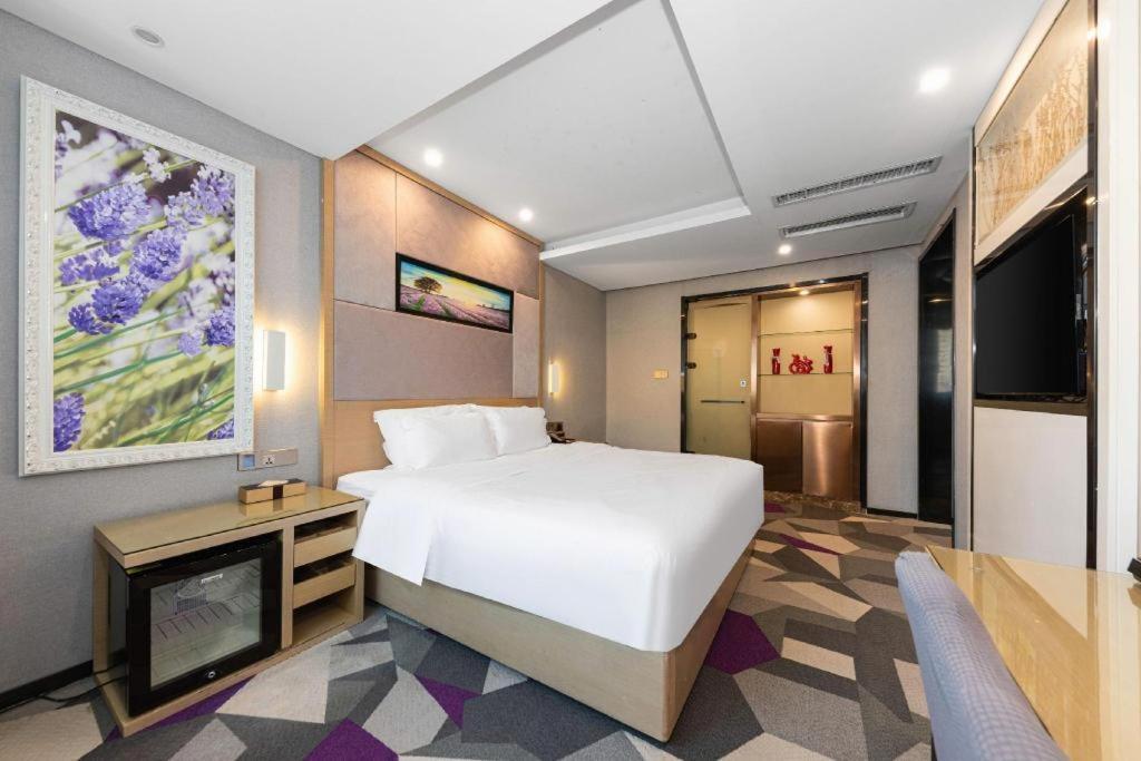 Lavande Hotel Nanchang Ai XI Hu Subway East Station Branch Eksteriør billede