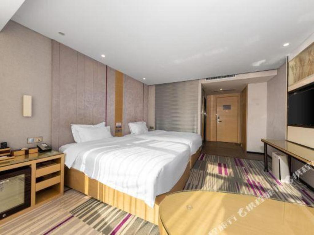 Lavande Hotel Nanchang Ai XI Hu Subway East Station Branch Eksteriør billede