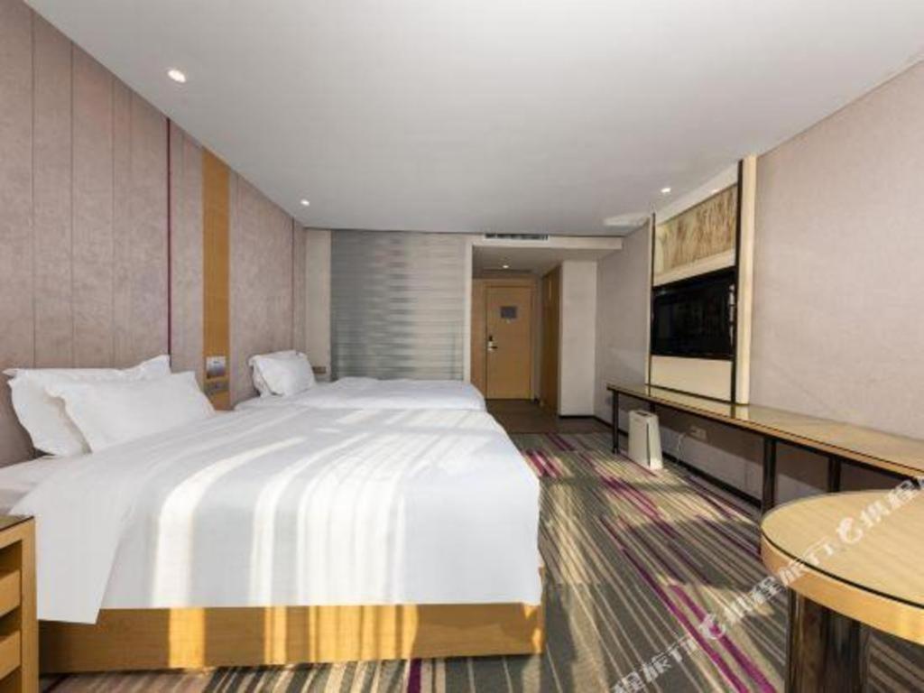 Lavande Hotel Nanchang Ai XI Hu Subway East Station Branch Eksteriør billede