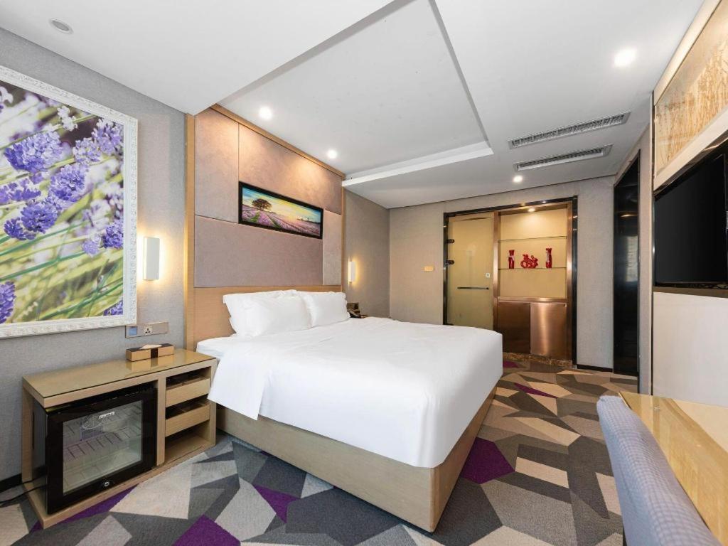 Lavande Hotel Nanchang Ai XI Hu Subway East Station Branch Eksteriør billede