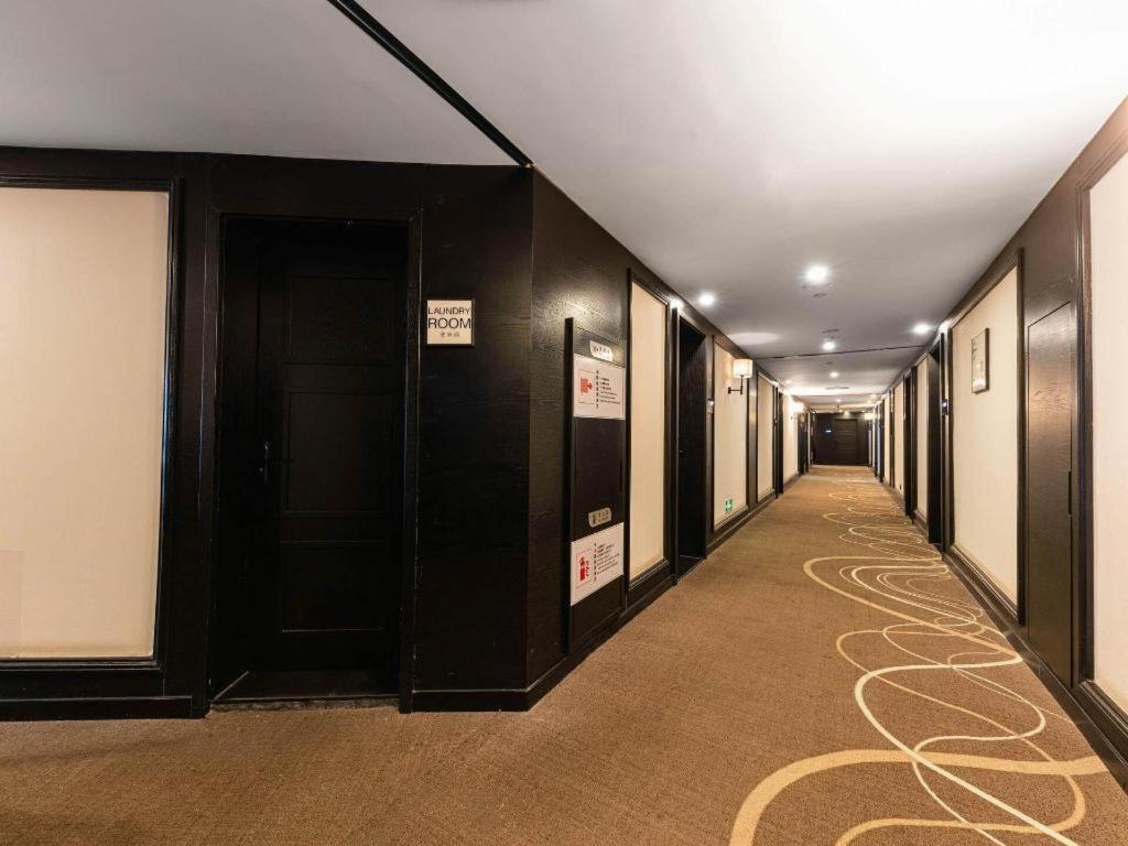 Lavande Hotel Nanchang Ai XI Hu Subway East Station Branch Eksteriør billede